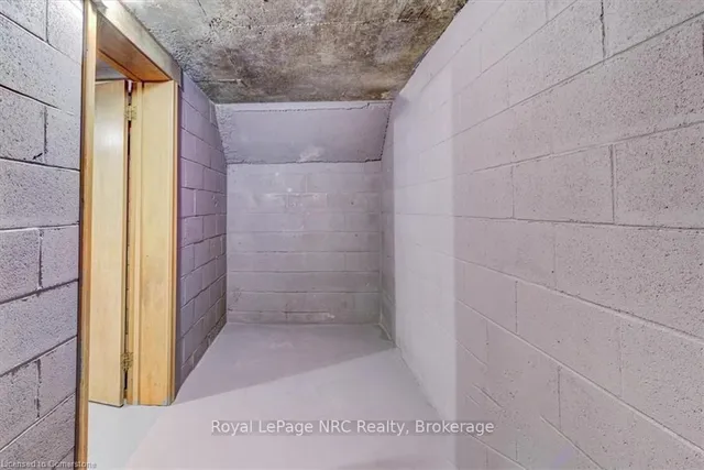 Additional image 41 of 6 Lilacside Dr