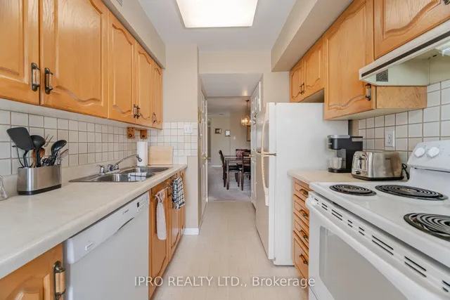 Additional image 15 of 12 Laurelcrest St Unit 302