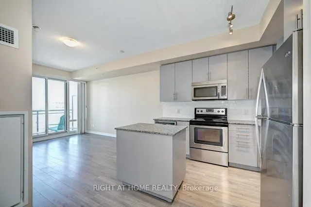 Additional image 13 of 85 Duke St Unit 1212