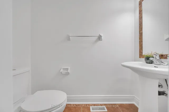 Additional image 7 of 93 Crystal Glen Cres