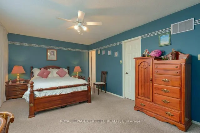 Additional image 24 of 48 Sunset Blvd