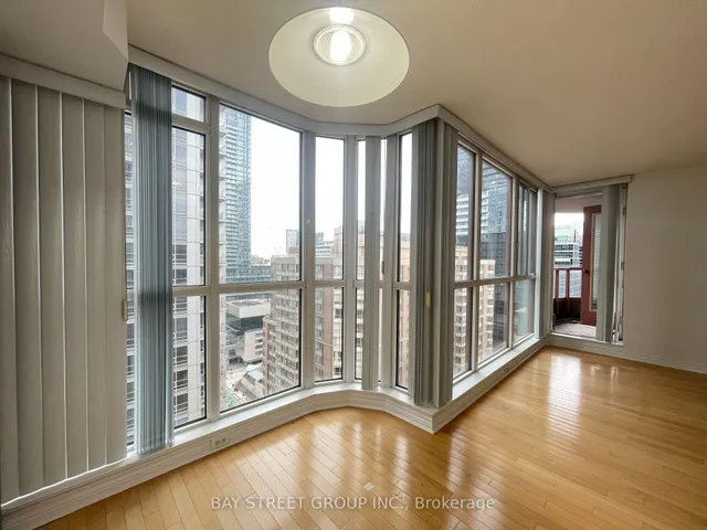 Additional image 5 of 736 Bay St Unit 1910