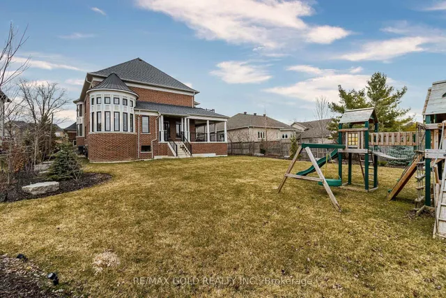 Additional image 32 of 181 Brisdale Dr