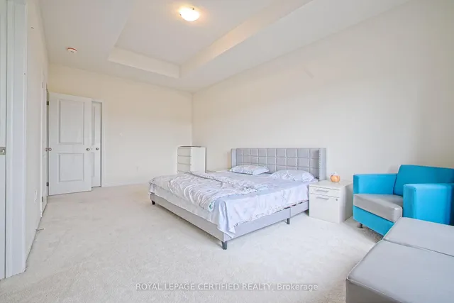 Additional image 42 of 14 Bavenden Cres