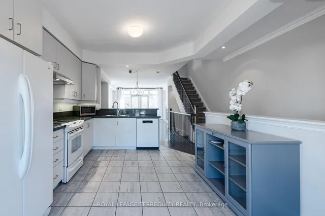 Additional image 6 of 37 Shires Lane