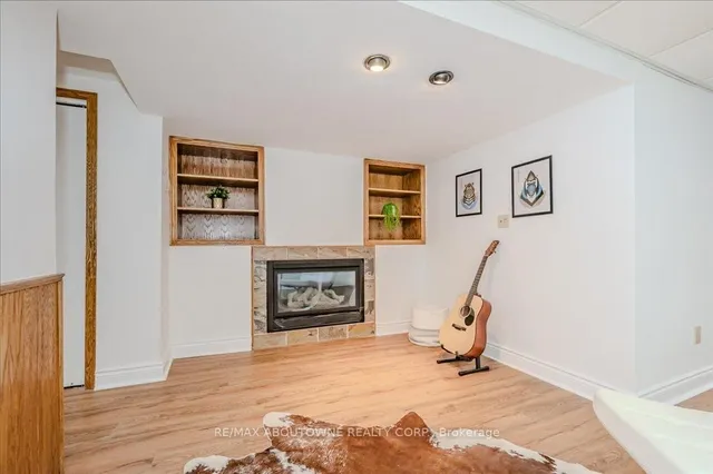 Additional image 28 of 455 Apache Crt Unit 31