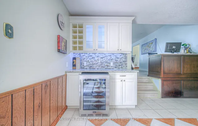 Additional image 23 of 215 Southwood Dr