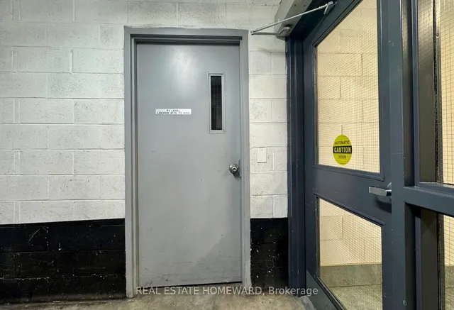 Additional image 37 of 103 The Queensway Ave Unit 1212