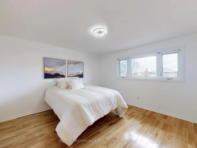 Additional image 18 of 896 Willowbank Tr