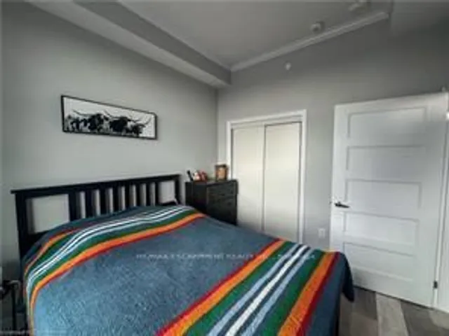 Additional image 12 of 450 Dundas St Unit 421