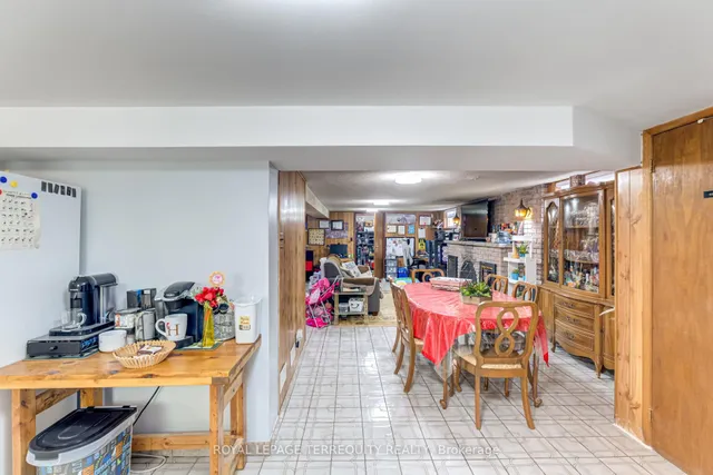 Additional image 17 of 532 Silverthorn Ave