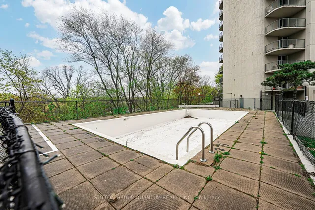 Additional image 33 of 3559 Eglinton Ave Unit 1607
