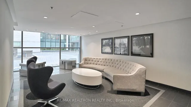 Additional image 5 of 281 Mutual St Unit 1506