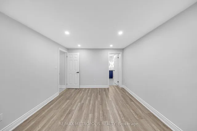 Additional image 22 of 769 Markham Rd