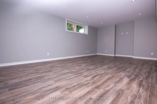 Additional image 32 of 59 Princemere Cres