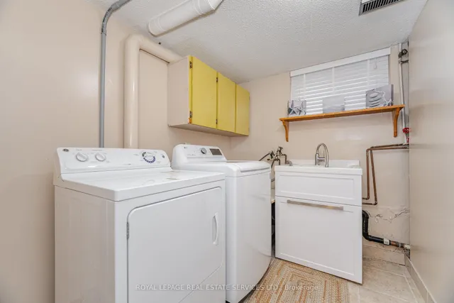 Additional image 35 of 46 Cardigan Rd