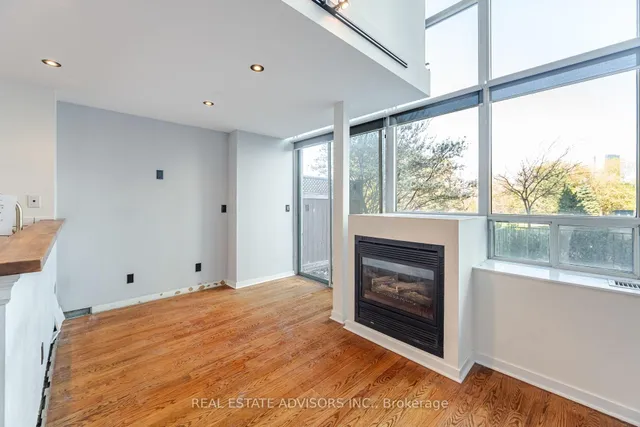 Additional image 5 of 300 Manitoba St Unit 102