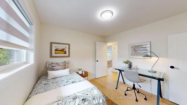 Additional image 22 of 2 Clanwilliam Crt