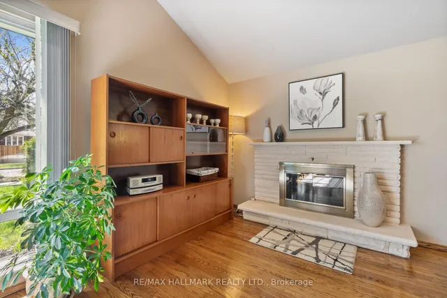 Additional image 5 of 27 Oakley Blvd