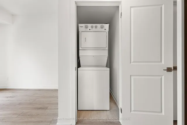 Additional image 14 of 4035 Hickory Dr Unit 26