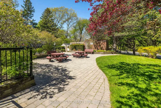 Additional image 31 of 85 Emmett Ave Unit 1908