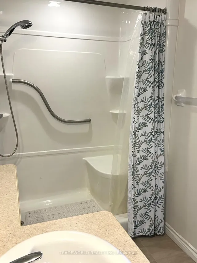 Additional image 13 of 2020 Mcnicoll Ave Unit 512