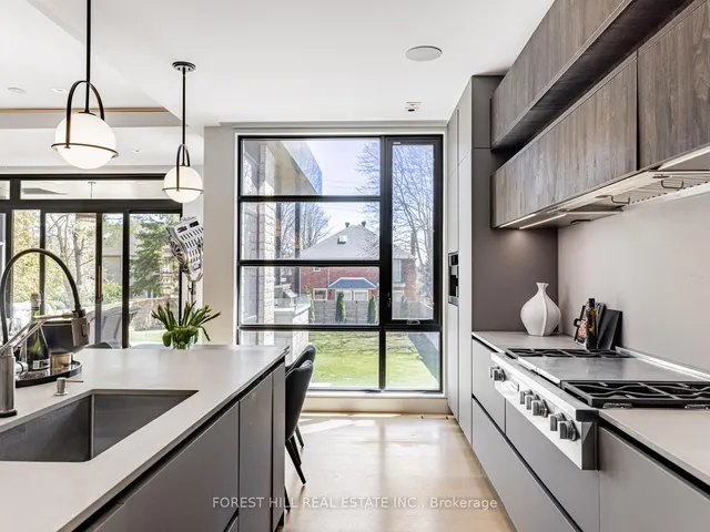 Additional image 35 of 77 Risebrough Ave