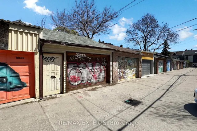 Additional image 36 of 134 Brunswick Ave