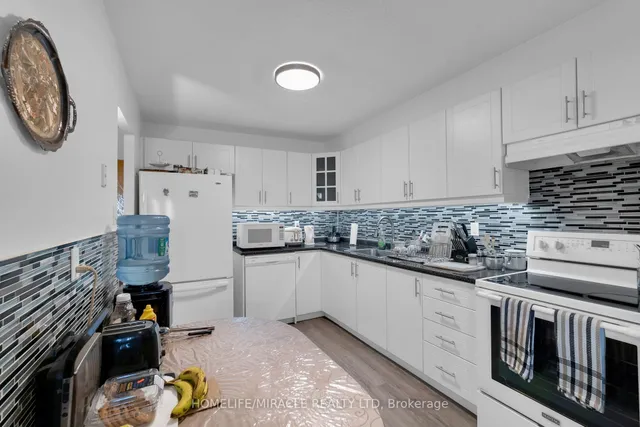 Additional image 16 of 49 Silverstone Dr Unit 1108