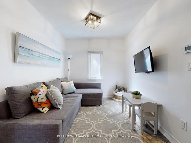 Additional image 5 of 257 Blackthorn Ave