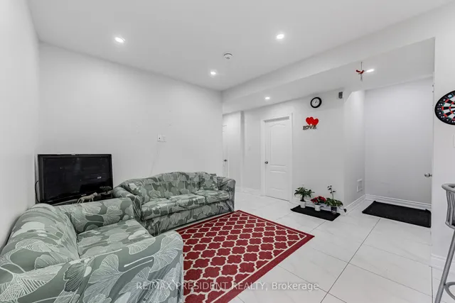 Additional image 15 of 32 Elderbridge Rd