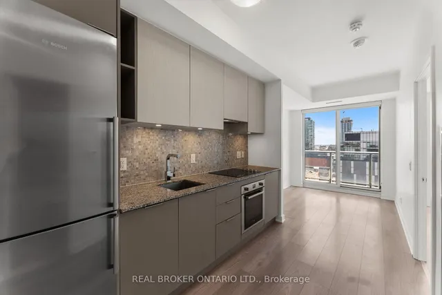 Additional image 15 of 120 Parliament St Unit #1309