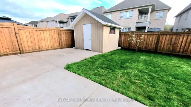 Additional image 14 of 8 Templar St