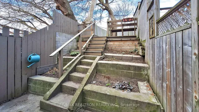 Additional image 38 of 92 Walpole Ave