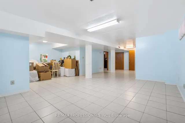 Additional image 26 of 4474 Full Moon Circ