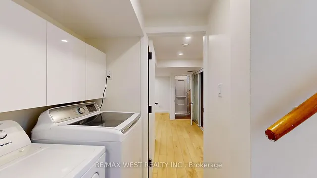 Additional image 25 of 2 Clanwilliam Crt