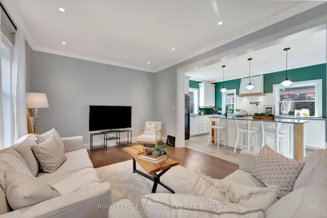 Additional image 19 of 23 Court St