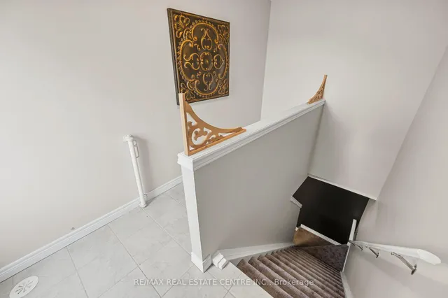 Additional image 43 of 70 Willowrun Dr Unit A2