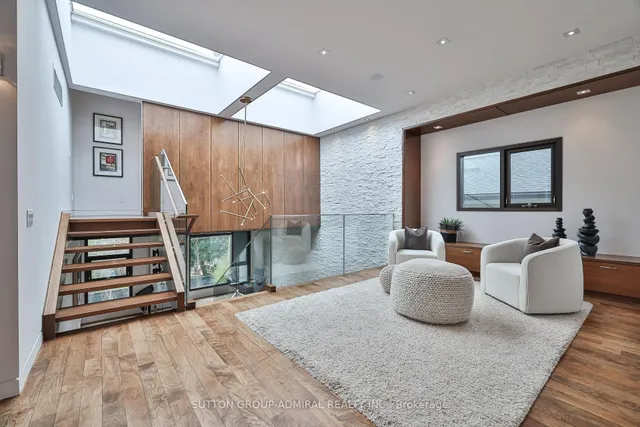 Additional image 22 of 415 Douglas Ave