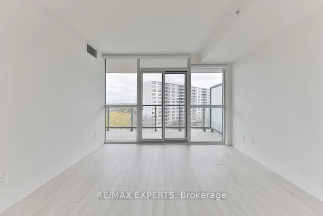 Additional image 8 of 1461 Lawrence Ave Unit 802