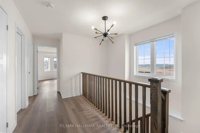 Additional image 18 of 134 Lemieux Crt