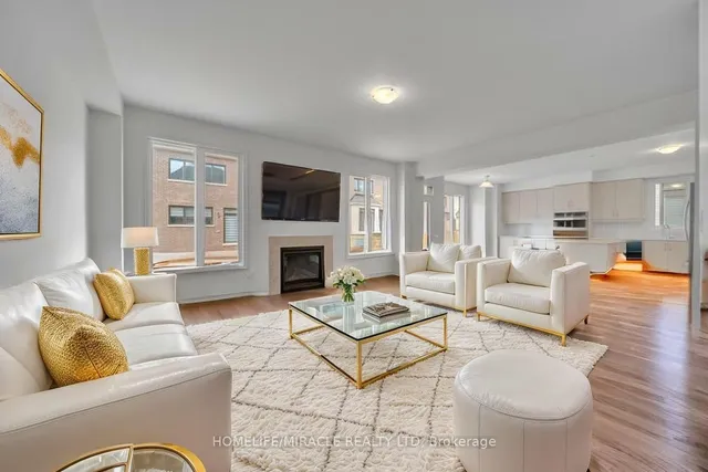 Additional image 2 of 1536 Buttercup Crt