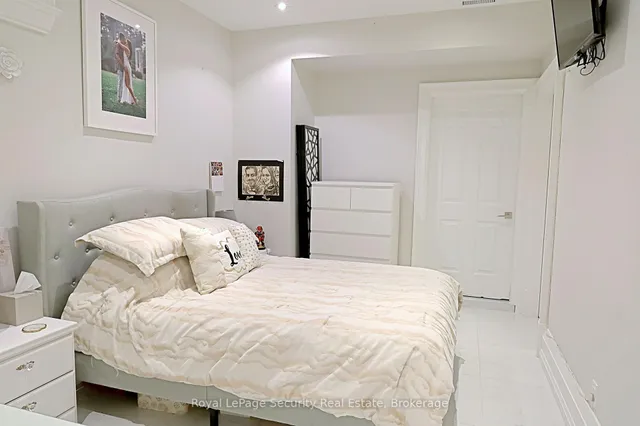 Additional image 27 of 52B Cork Ave