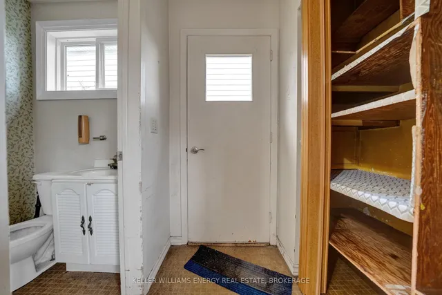 Additional image 37 of 29 Parkington Cres