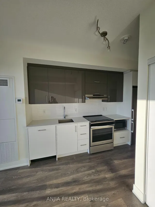 Additional image 7 of 180 Fairview Mall Dr Unit 1603