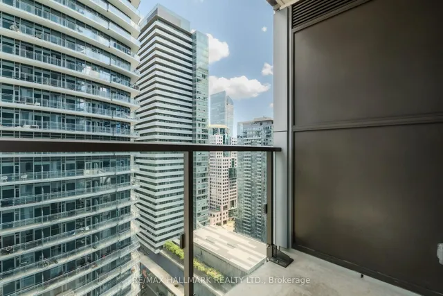 Additional image 14 of 8 Widmer St Unit 2905