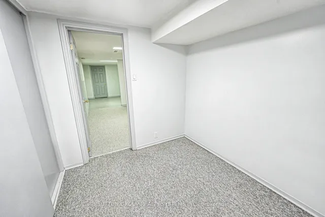 Additional image 37 of 171 Christie St