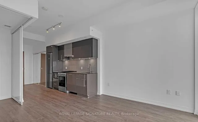 Additional image 4 of 251 Jarvis St Unit 3709