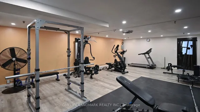 Additional image 4 of 1395 Williamsport Dr Unit 352