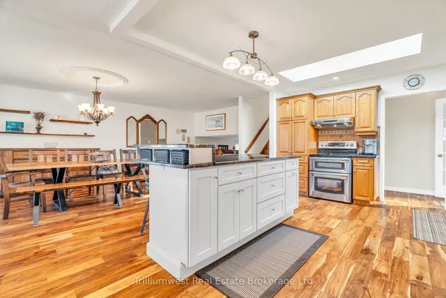 Additional image 10 of 121 Martinglen Cres